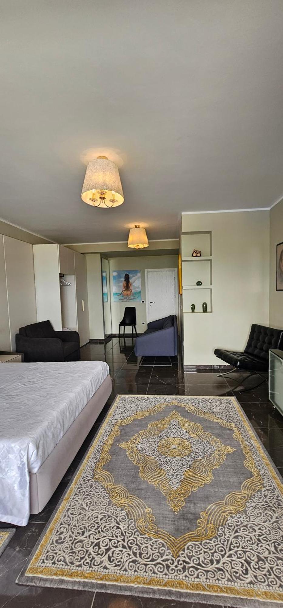 Hotel Pirro Vlorë Rum bild