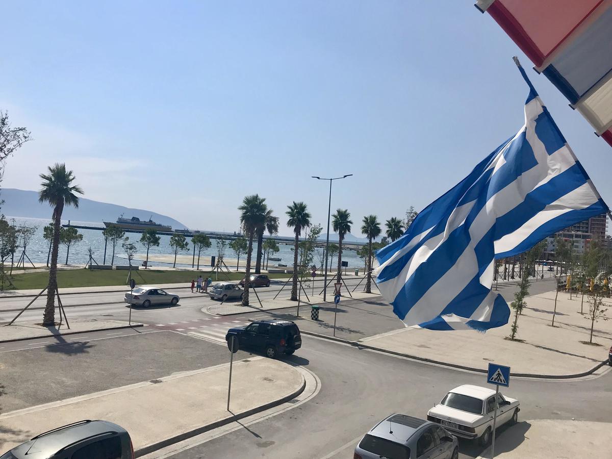 Hotel Pirro Vlorë Exteriör bild